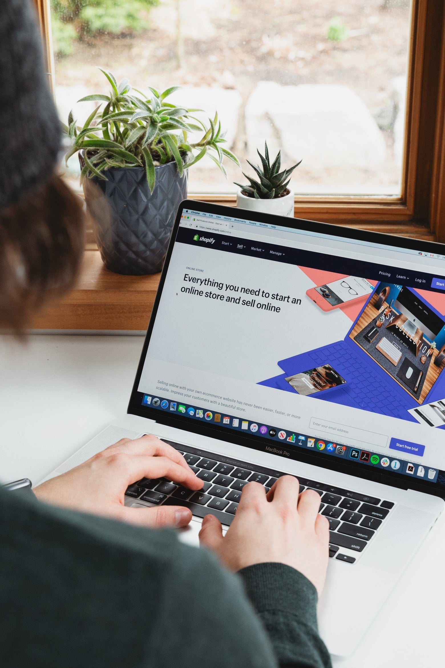 Shopify Online Store 2.0