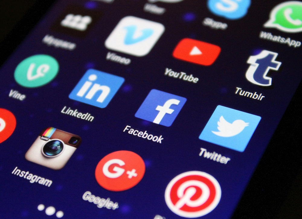 Worldwide Social Media Users By Platform and Their Particularities